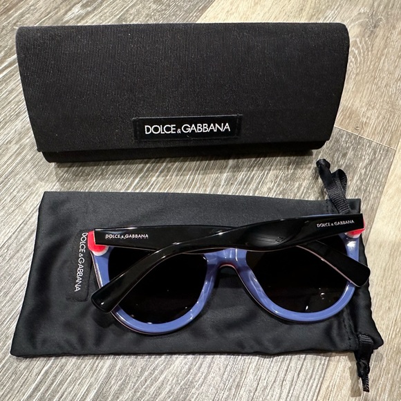 Dolce & Gabbana sunglasses - Picture 3 of 9